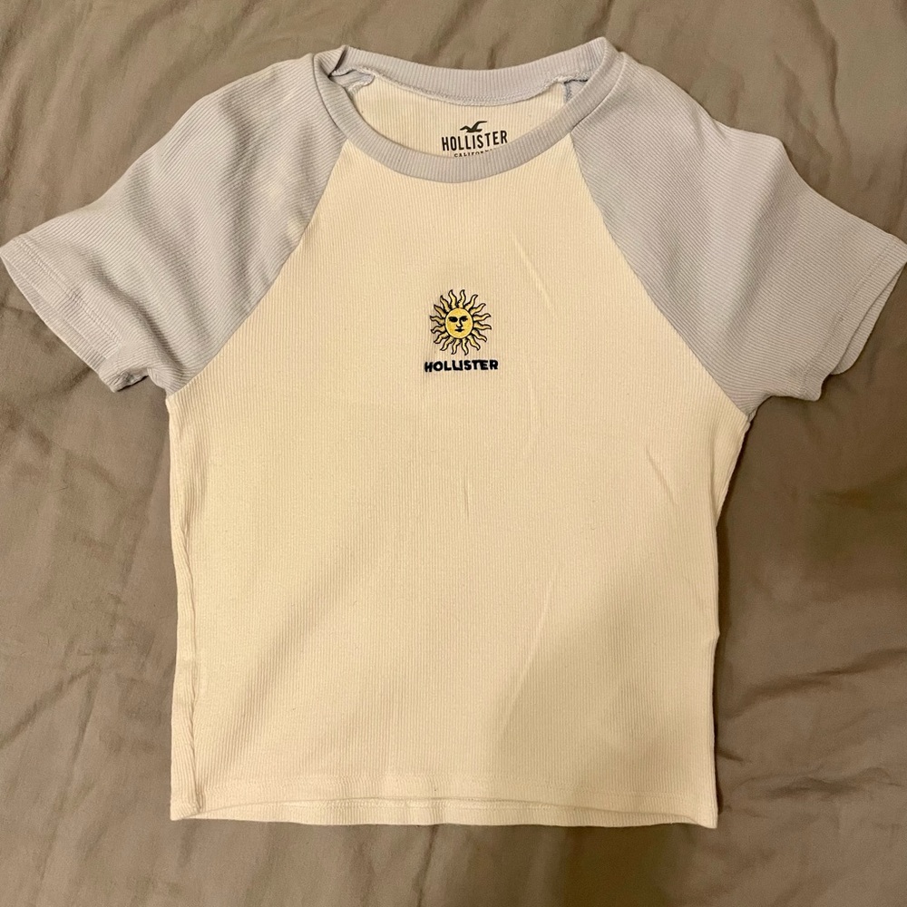 Hollister Sun Embroidery Tee
